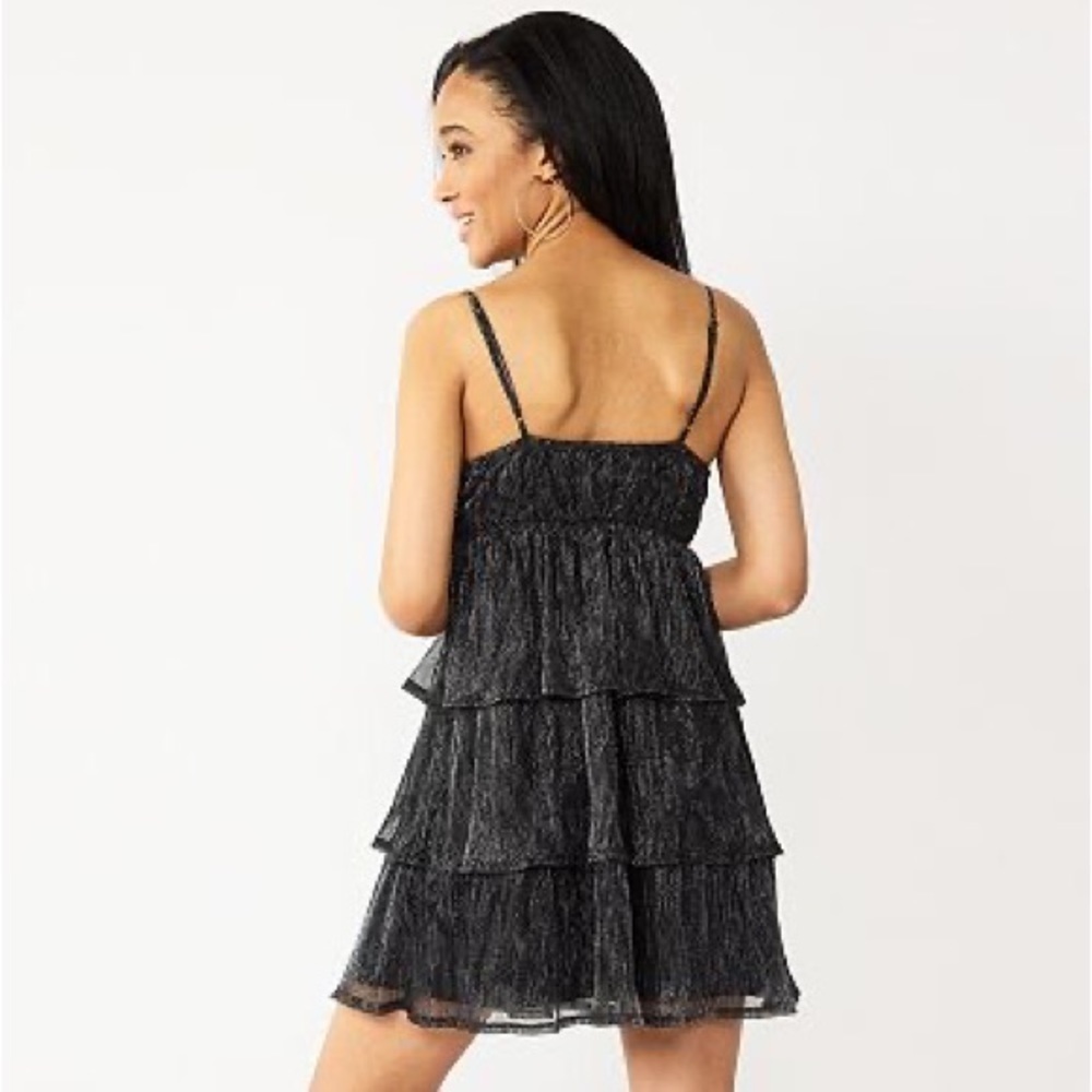 Rewind | NWT Tiered Silver-Black Baby Doll Dress Size M
